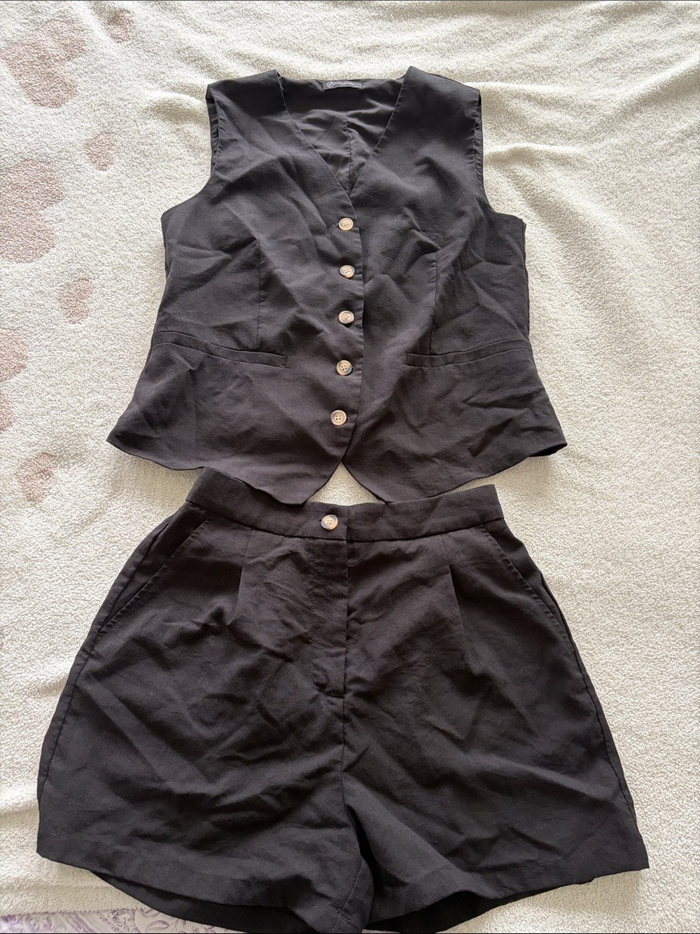 Amazon Black High-Waist Shorts and Matching Vest Set